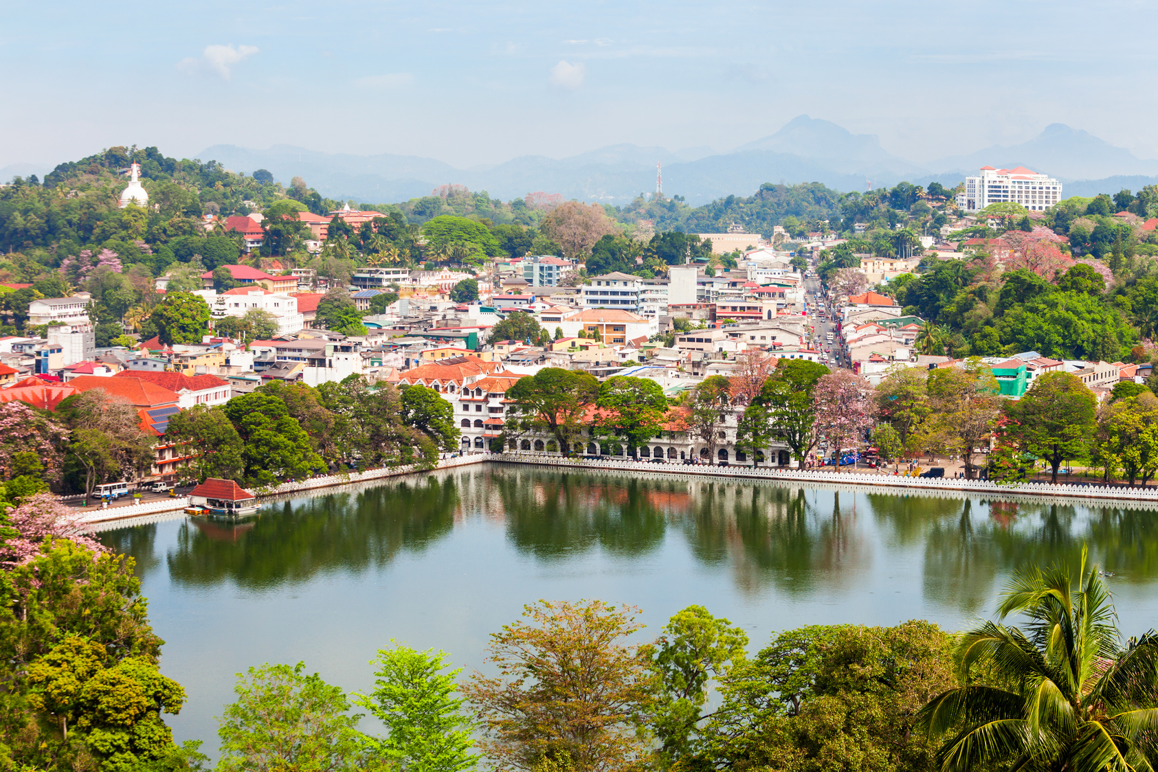 Kandy Lake and City